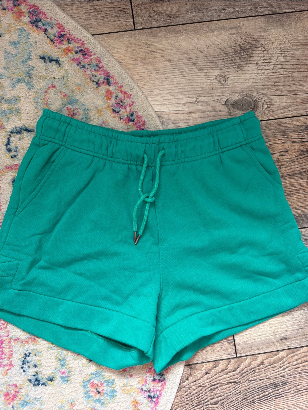 Green Sweat shorts